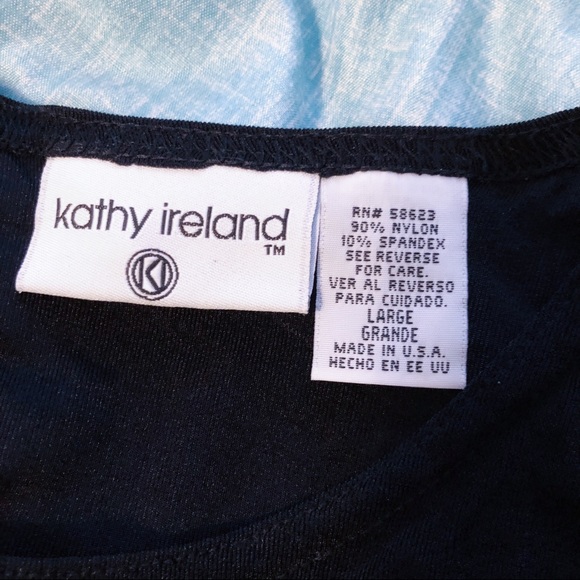 Basic Black T-Shirt - Picture 4 of 6